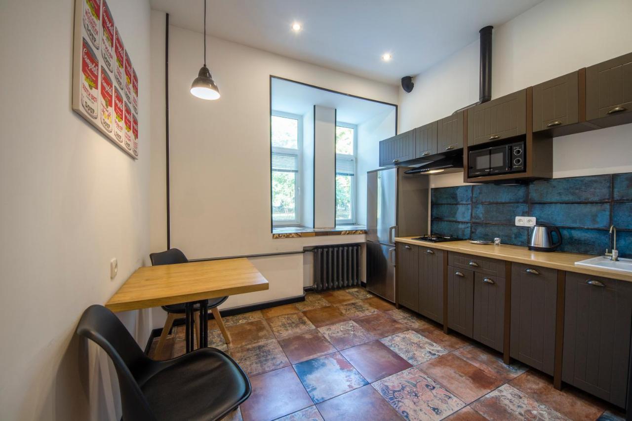 Loft Design Apartments On Desyatynnyi Ln, 7 Kiev Exteriör bild